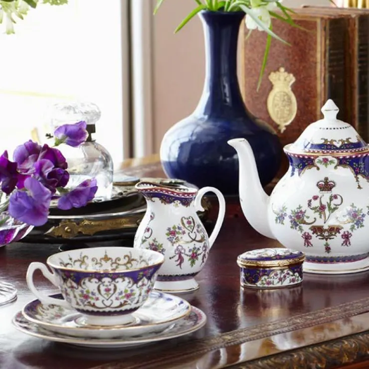 Queen Victoria Sandwich Plate*Royal Collection Shop Discount
